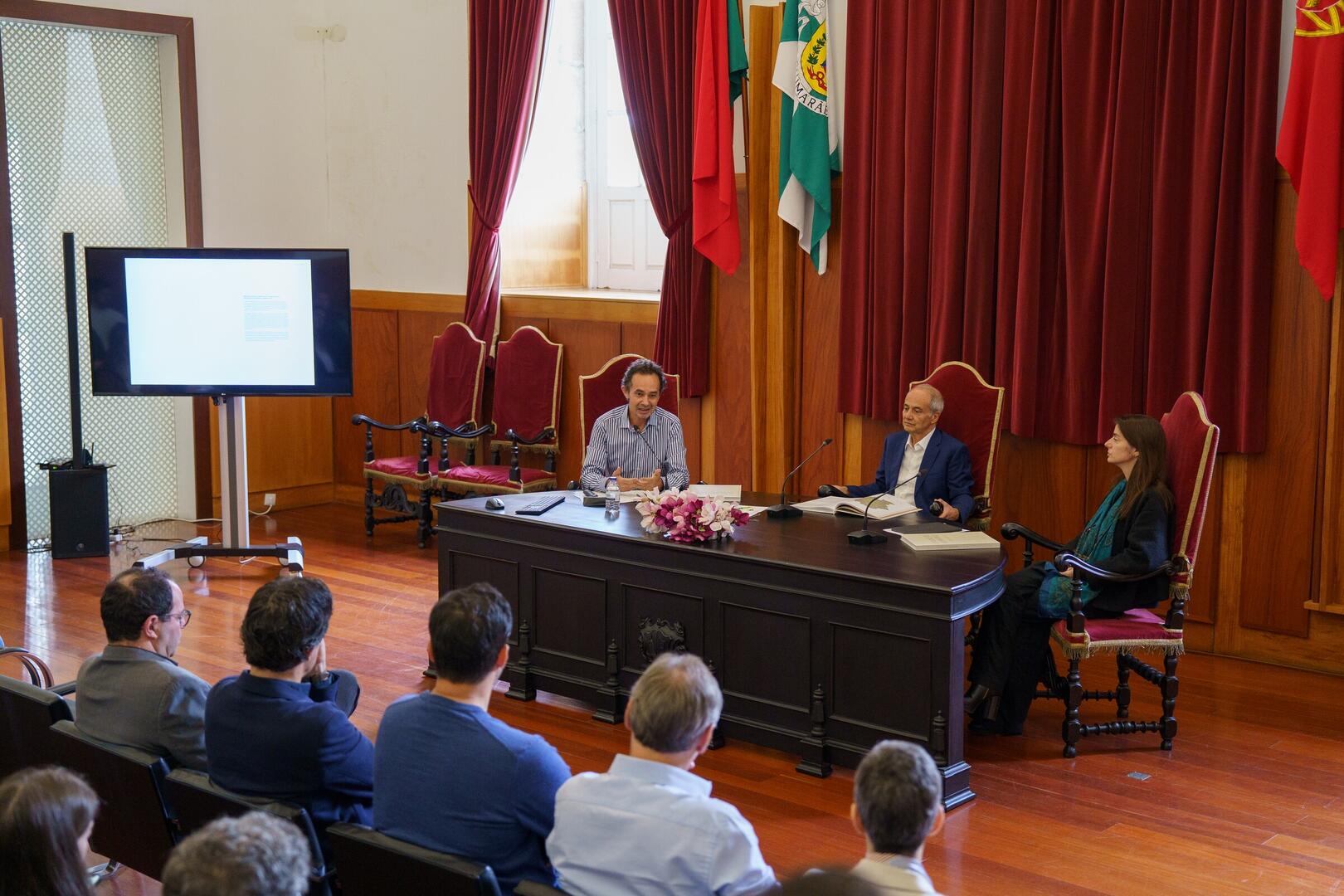 2025_10_24_apresentacao_livro_o_plano_de_guimaraes_salao_nobre__cmguimaraes_luisbessa_16