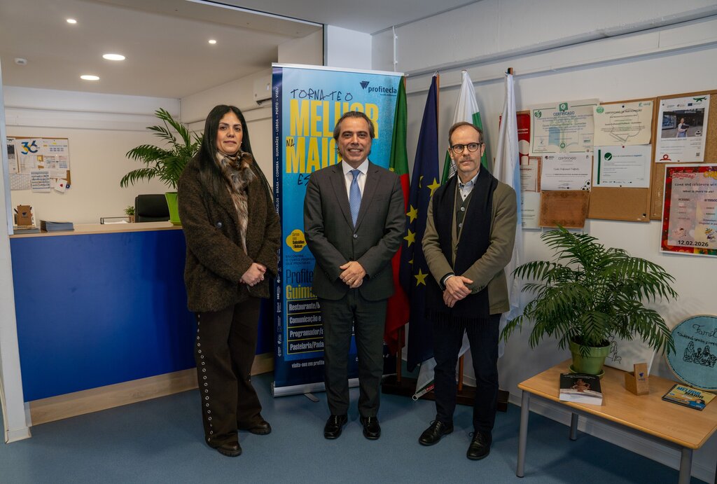 2026_02_03_visita_a_escola_profitecla_cmguimaraes_nuno_marques2