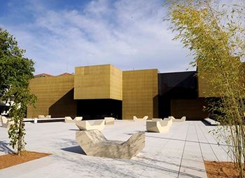 Palácio Vila Flor e Centro Internacional das Artes José de Guimarães com novas exposições