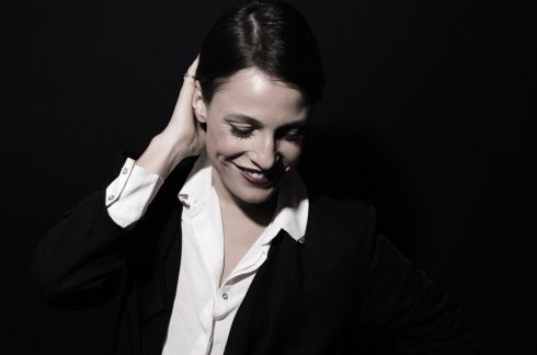 Fadista Carminho termina digressão do disco de homenagem a Tom Jobim em Guimarães