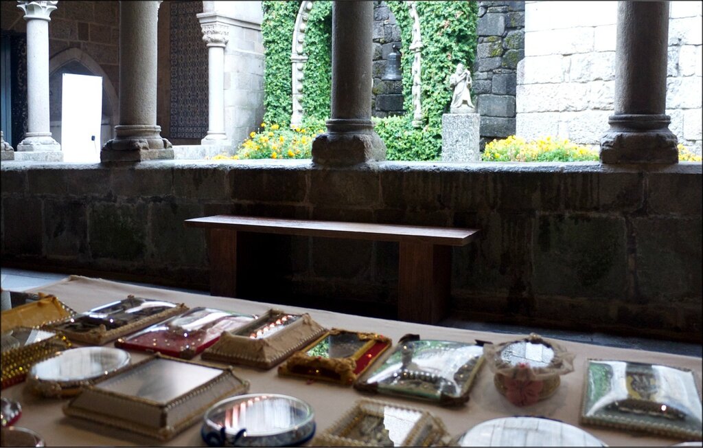 Mercadejar no Claustro