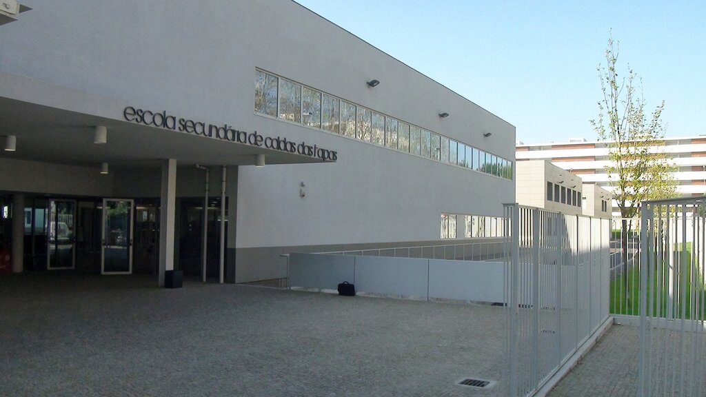 "Câmara Aberta" na Escola Secundária das Taipas no dia 30 de abril