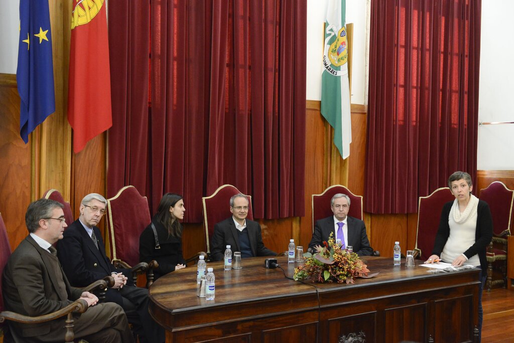 Câmara de Guimarães entrega hoje chaves de nove habitações sociais