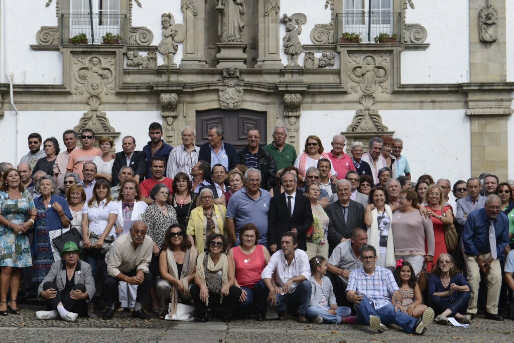 Moradores do Centro Histórico de Guimarães confraternizaram em reencontro de gerações