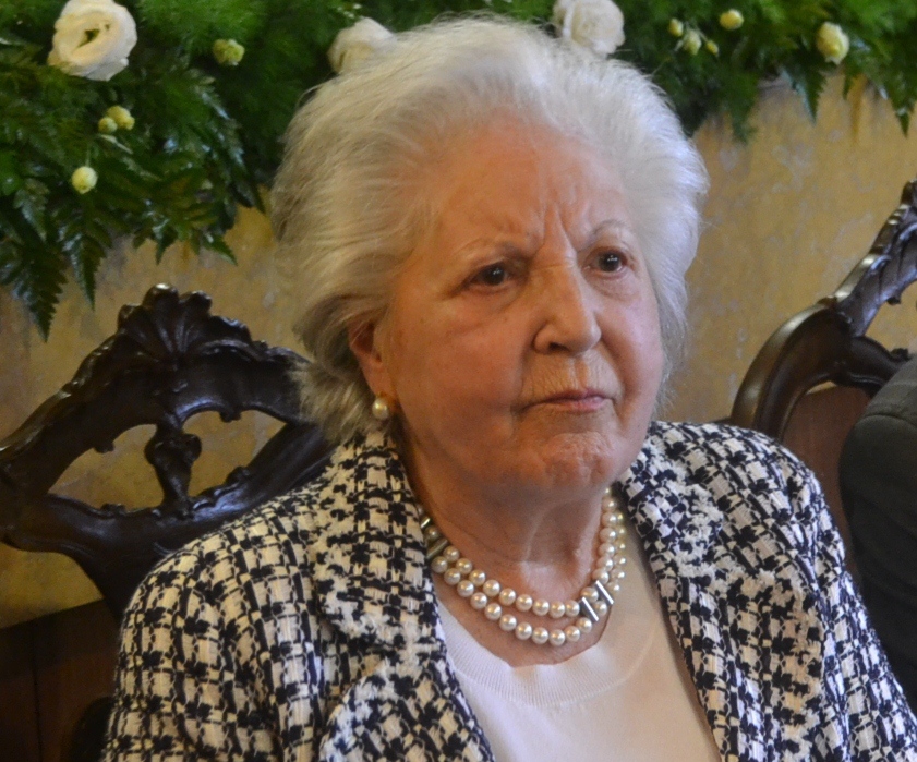 Presidente da Câmara apresenta condolências pelo falecimento de D. Manuela Melo