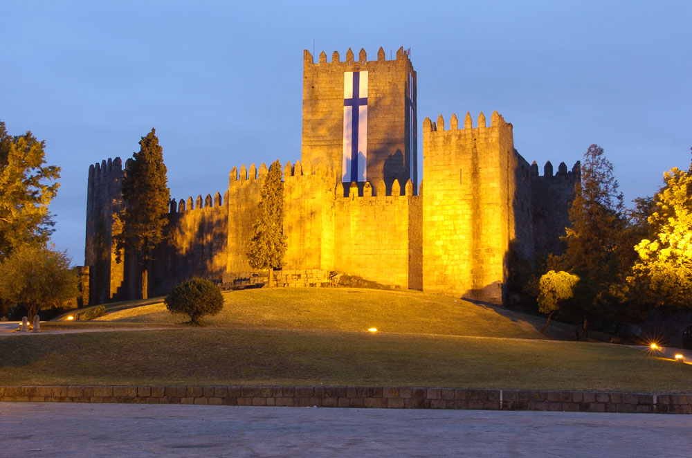 Vídeo oficial do Rally de Portugal 2015 com início marcado para o Castelo de Guimarães