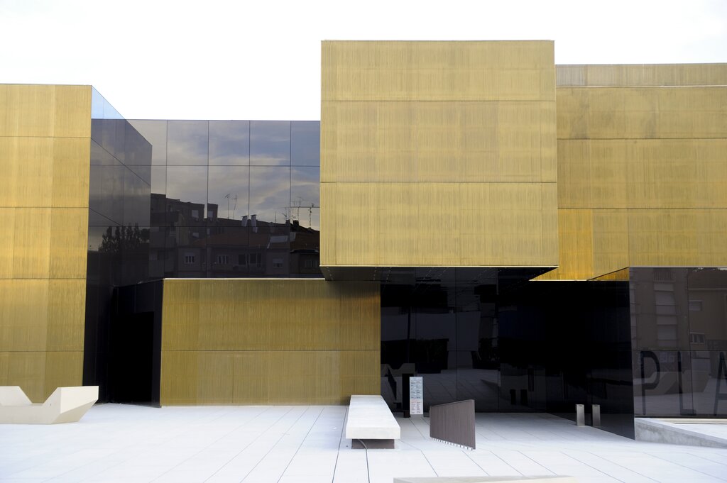 Câmara de Guimarães assina protocolos com instituições culturais do concelho