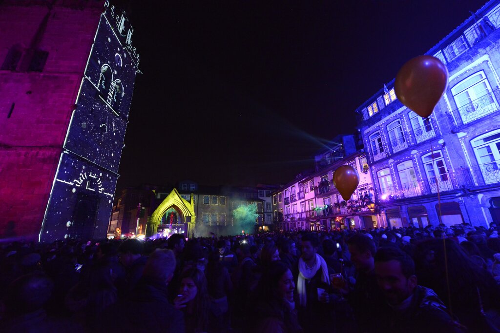 Centro Histórico de Guimarães recebe Festa de Passagem de Ano 2015/2016