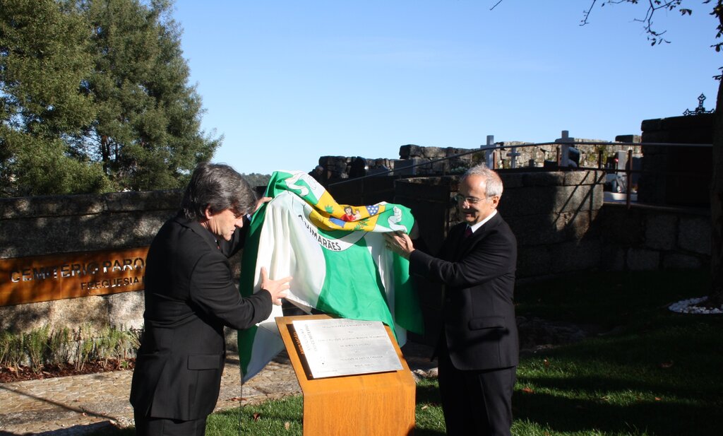 Presidente da Câmara de Guimarães inaugurou ampliação do cemitério da Costa