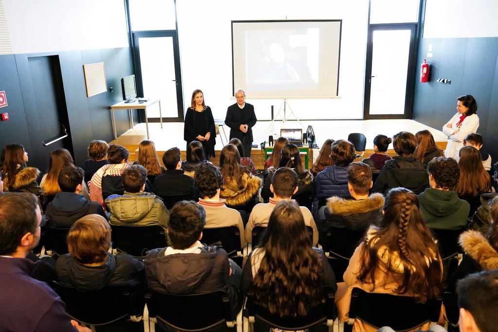 Candidatura de Guimarães a Capital Verde Europeia 2020 apresentada aos delegados de turma do 2º e...