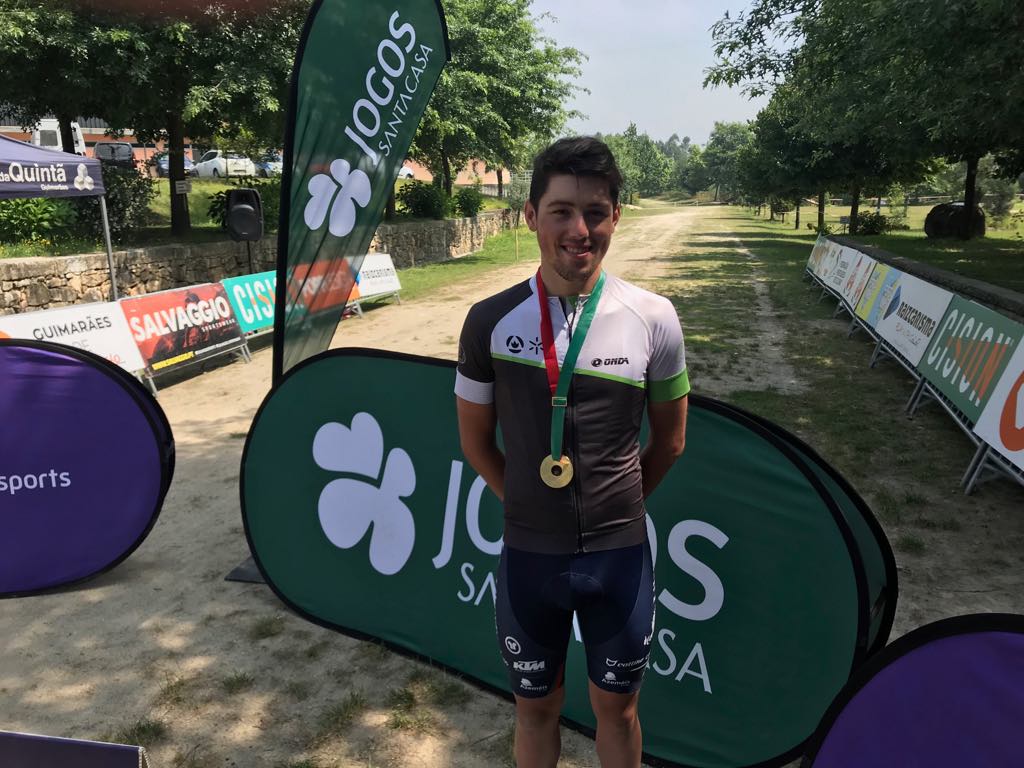 Primeiro título desportivo atribuído no Centro de Ciclismo do Minho conquistado pelo vimaranense ...