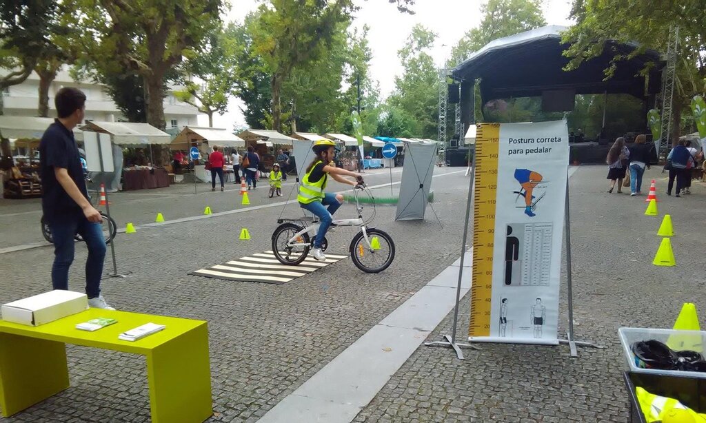 Mais de quatro mil alunos experimentaram  o projeto EducaBicla nos últimos três anos