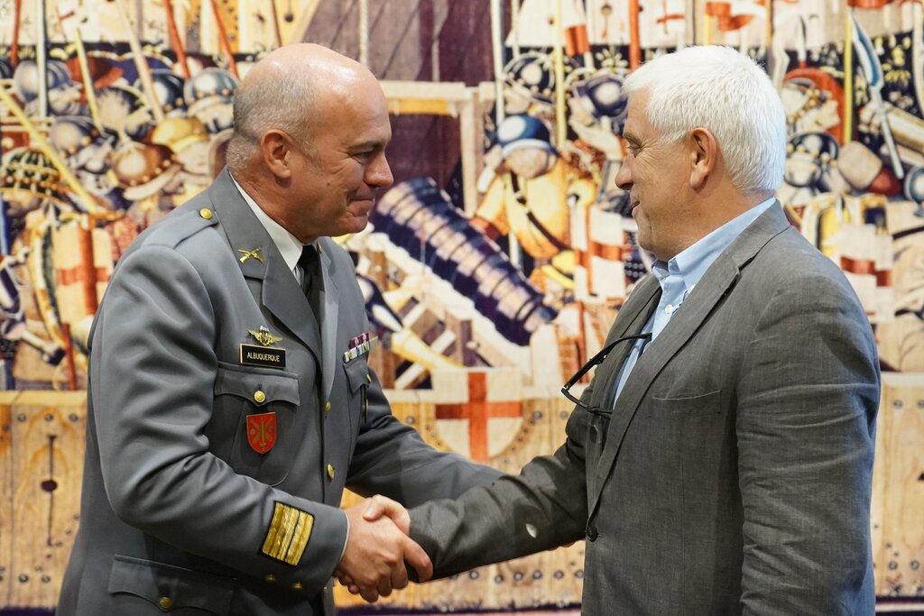 Estandarte do Regimento de Infantaria 20    está de regresso a Guimarães