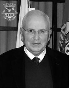 Presidente da Câmara de Guimarães apresenta condolências pelo falecimento de Mário Dias