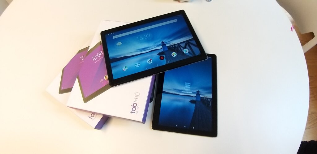Município de Guimarães distribui tablets para doentes internados contactarem com famílias 
