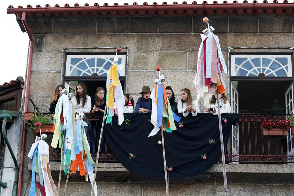 Guimarães com serviço de informação turística gratuita para viajantes independentes
