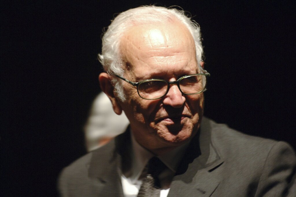 Presidente da Câmara apresenta condolências pelo falecimento de Fernando Alberto Ribeiro da Silva