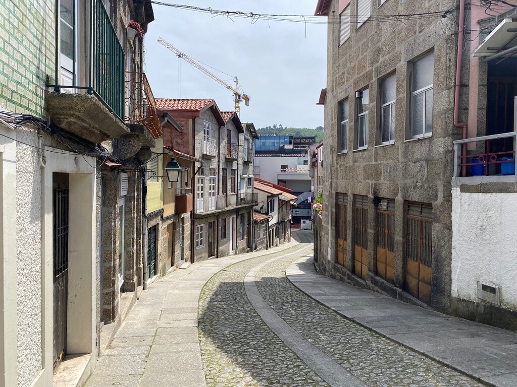 Alteração do sentido de trânsito na Rua de Vila Flor