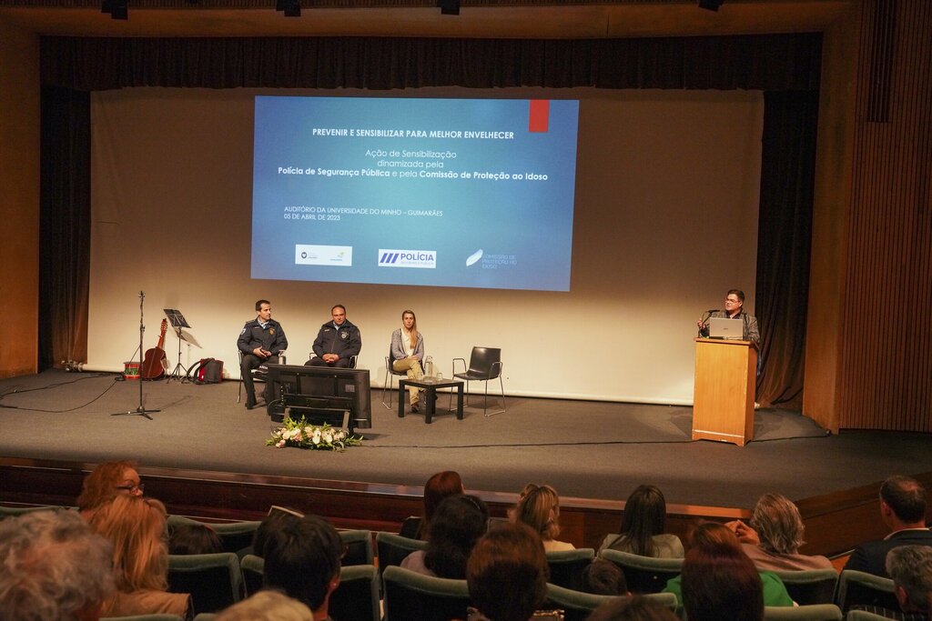 Guimarães realiza Ação de Sensibilização para capacitar a população idosa