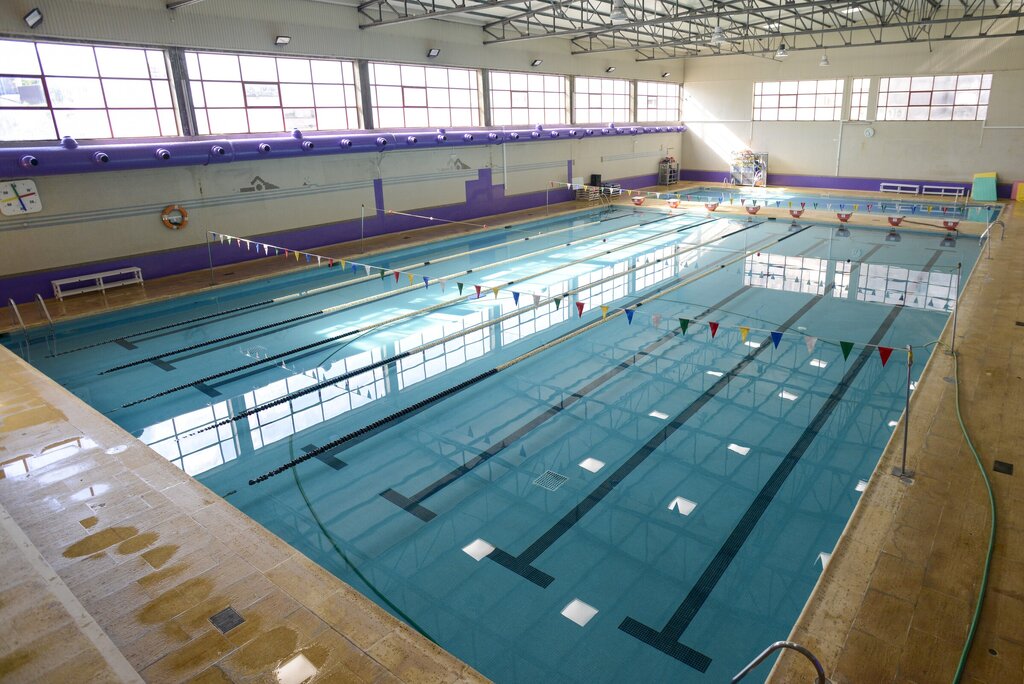 Câmara Municipal de Guimarães atribui subsídio para a reabilitação das piscinas dos Bombeiros Vol...