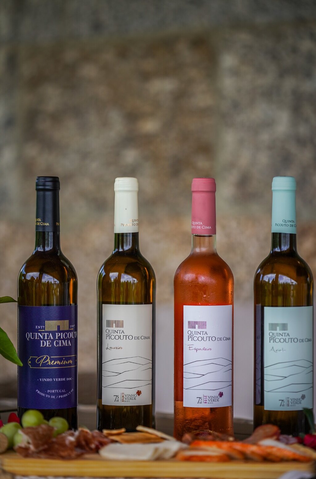 Quinta Picouto de Cima - Loureiro 2023 Conquista Medalha de Bronze no Decanter World Wine Awards...