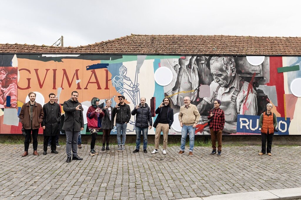Quarto volume da "Guimarães C Visível" mostra resultados das intervenções artísticas e sociais no...