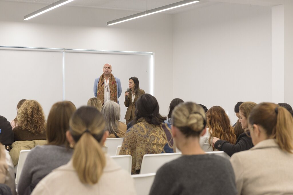  Guimarães promove sessão sobre o Estatuto do Cuidador Informal e cuidados a idosos com demência