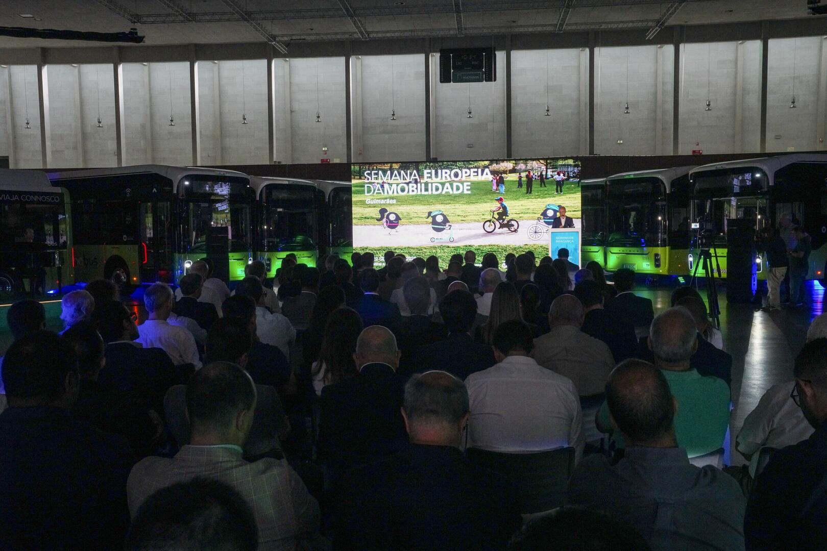 2025_09_17_apresentacao_frota_eletrica_guimabus_cmguimaraes_paulo_pacheco_42906
