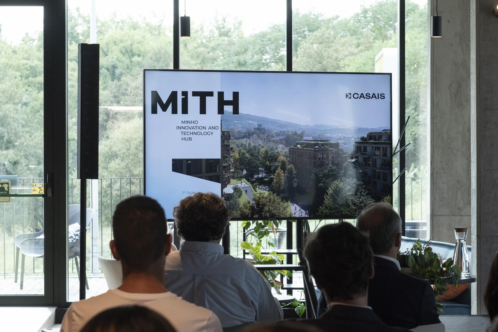2025_09_19_apresentaci_aio_2_fase_mith_o_sitio_domingos_braganca_cmguimaraes_francisco_guedes_rod...