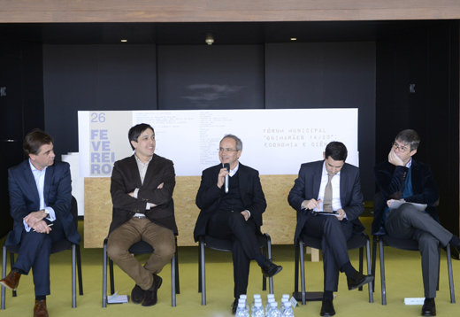 Forum - Economia_Ciencia1